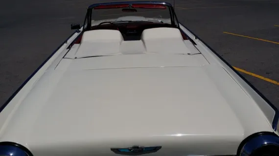 Vehicle Image 13 - 1963 Ford Thunderbird