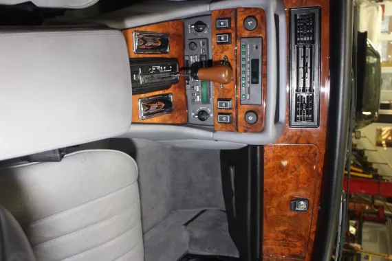 Vehicle Image 5 - 1988 Jaguar VDP