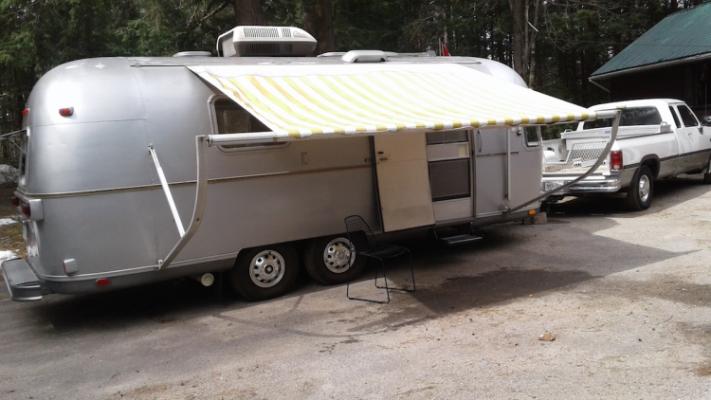 Vehicle Image 7 - 1973 Airstream Argosy