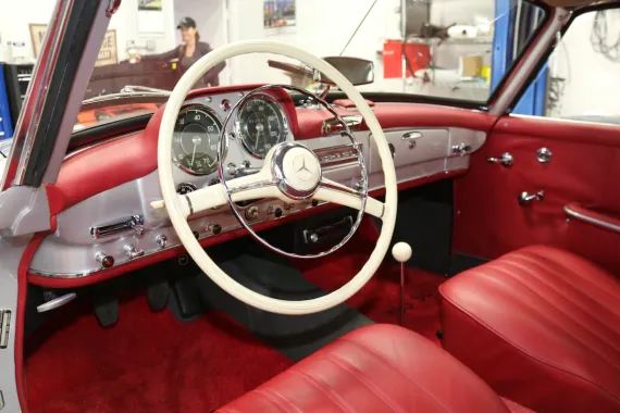 Vehicle Image 5 - 1962 Mercedes-Benz 190SL, matching numbers car