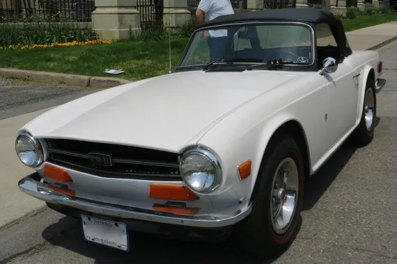Vehicle Image 14 - 1973 Triumph TR6