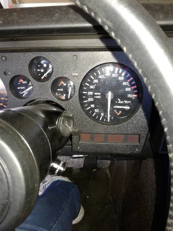 Vehicle Image 4 - 1984 Chevrolet Camaro Z28 coupe