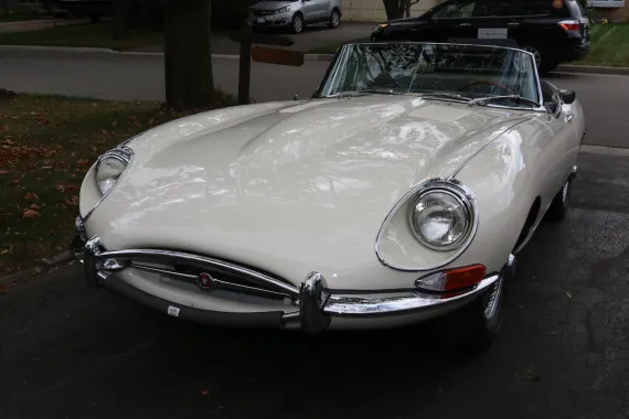 Vehicle Image 13 - 1968 Jaguar Series 1.5 E Type Roadster