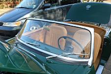Thumbnail 6 - 1964 MG B Roadster Pristine Restoration