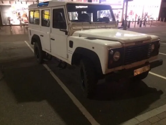 Vehicle Image 4 - 1996 Land Rover
