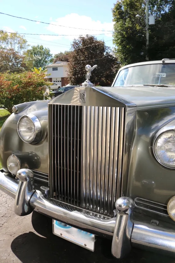 Vehicle Image 11 - 1961 Rolls-Royce Silver Cloud II RHD