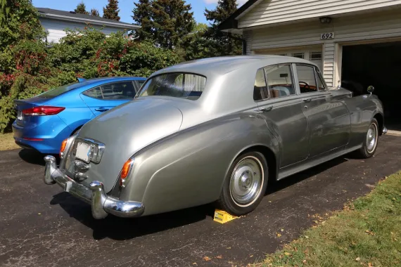Vehicle Image 13 - 1961 Rolls-Royce Silver Cloud II RHD