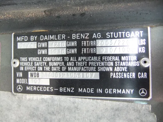 Vehicle Image 9 - 1987 Mercedes-Benz 560 SL