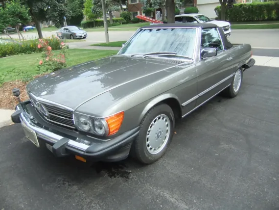 Vehicle Image 15 - 1987 Mercedes-Benz 560 SL