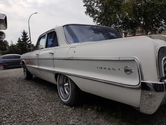 Vehicle Image 13 - 1964 Chevrolet Impala 4 door sedan