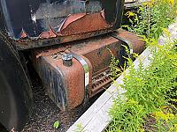 Thumbnail 4 - 1952 Mack B33 Tractor Truck