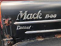 Thumbnail 10 - 1952 Mack B33 Tractor Truck