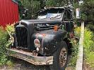 Thumbnail 11 - 1952 Mack B33 Tractor Truck