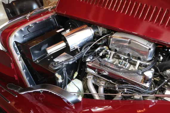 Vehicle Image 3 - 1990 Morgan Plus 8