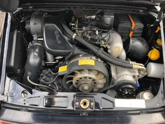 Vehicle Image 2 - 1990 Porsche 911 Carrera 4 Cabriolet