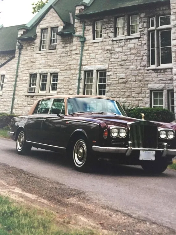 Vehicle Image 2 - 1972 Rolls-Royce Silver Shadow LWB limousine with divider