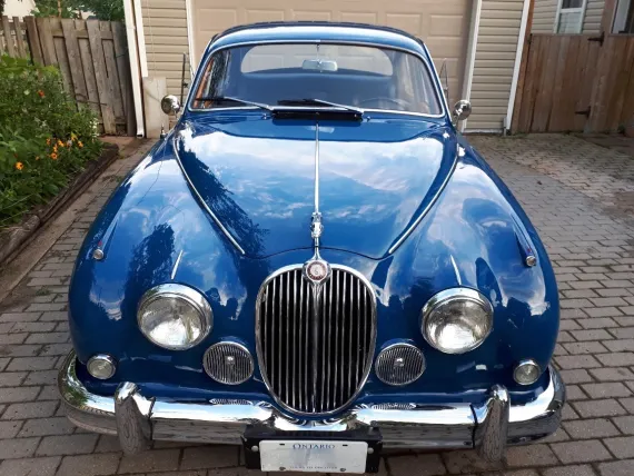 Vehicle Image 11 - 1960 Jaguar MKII 4 door sedan