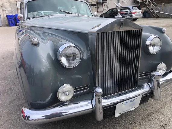 Vehicle Image 12 - 1960 Rolls-Royce Silver Cloud II