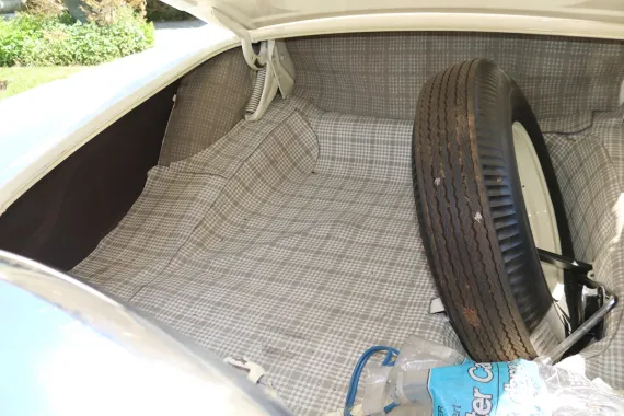 Vehicle Image 4 - 1957 Ford Thunderbird 2 door convertible with Port Hole hardtop