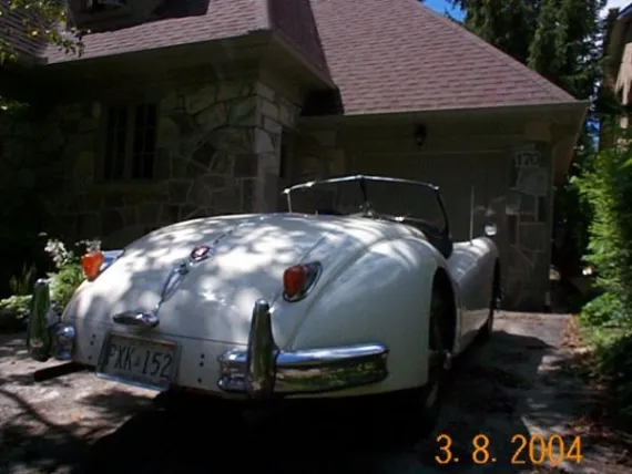Vehicle Image 10 - 1956 Jaguar XK140 Roadster