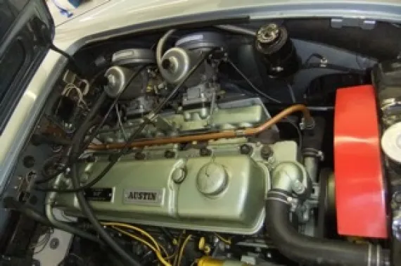 Vehicle Image 2 - 1965 Austin Healey 3000 MKII Phase II