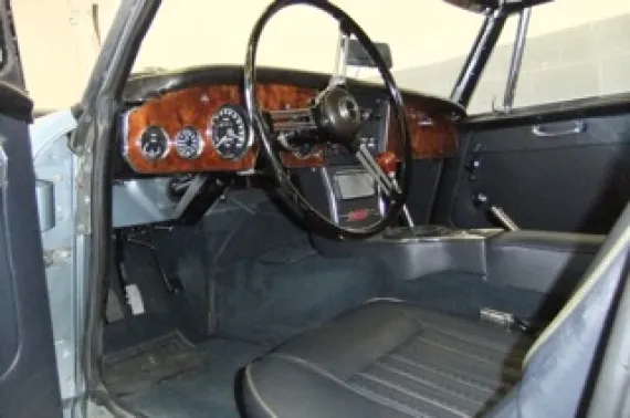 Vehicle Image 16 - 1965 Austin Healey 3000 MKII Phase II