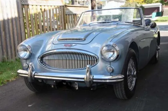 Vehicle Image 18 - 1963 Austin Healey 3000 MKII