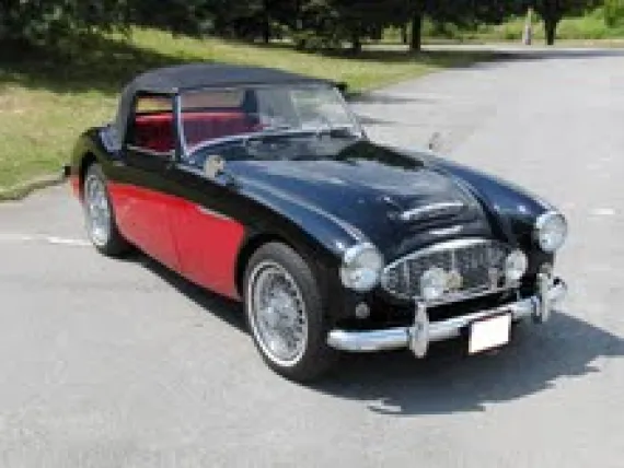Vehicle Image 3 - 1960 Austin Healey BT7