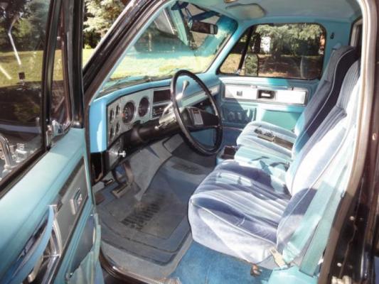Vehicle Image 1 - 1978 GMC Sierra Classic 1500