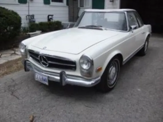 Vehicle Image 1 - 1968 Mercedes-Benz 280 SL