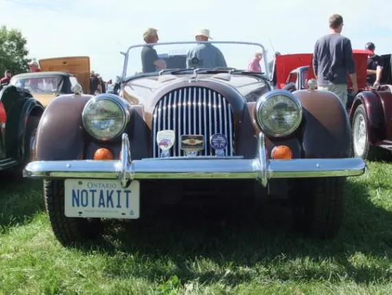 Vehicle Image 8 - 1978 Morgan 4/4