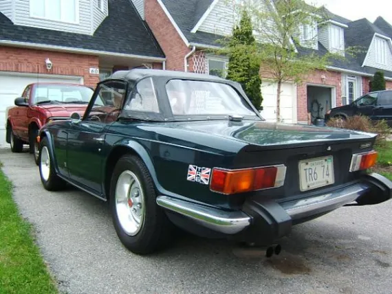 Vehicle Image 16 - 1974 Triumph TR6