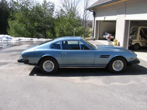Vehicle Image 4 - 1975 Aston Martin V8