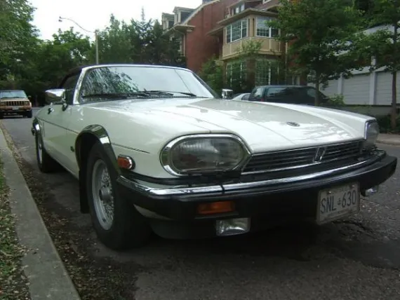 Vehicle Image 40 - 1989 Jaguar XJS V12 Convertible