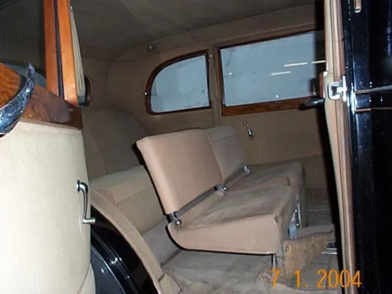 Vehicle Image 11 - 1939 Rolls Royce THRUPP & MABERLY WRAITH LIMO