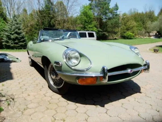 Vehicle Image 9 - 1968 Jaguar XKE Roadster