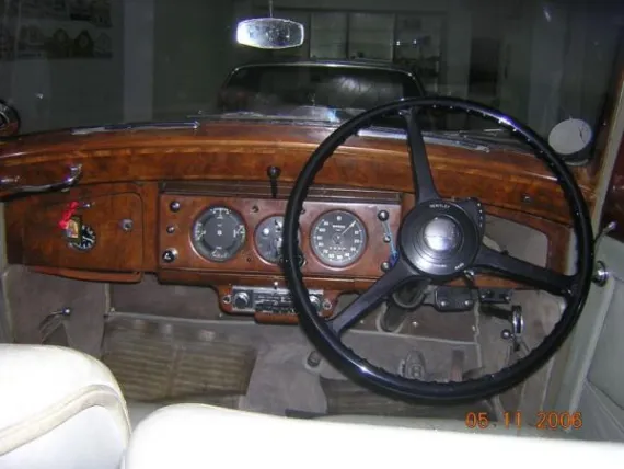 Vehicle Image 13 - 1954 Bentley R Type
