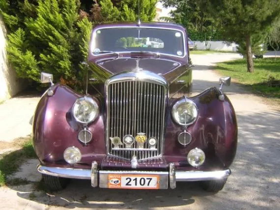 Vehicle Image 17 - 1954 Bentley R Type