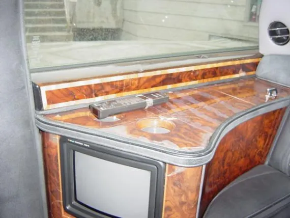 Vehicle Image 10 - 1988 Rolls Royce Silver Spur II Jankel Limo