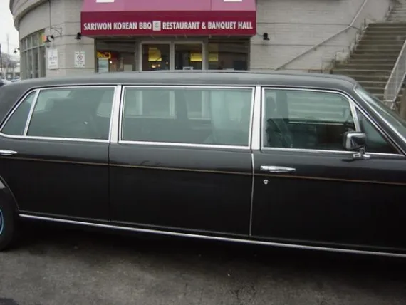 Vehicle Image 27 - 1988 Rolls Royce Silver Spur II Jankel Limo