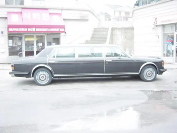 Vehicle Image 32 - 1988 Rolls Royce Silver Spur II Jankel Limo