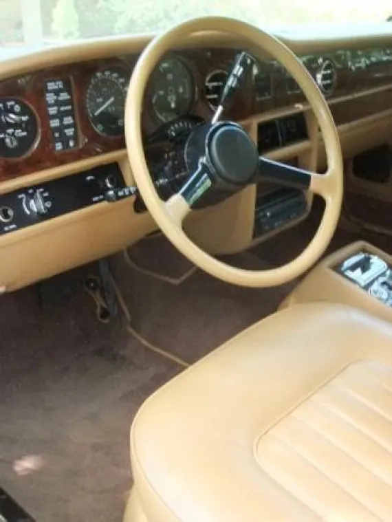 Vehicle Image 6 - 1988 Rolls Royce Silver Spur