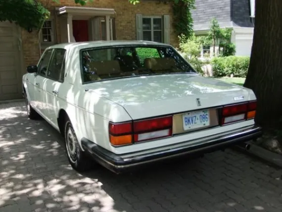 Vehicle Image 15 - 1988 Rolls Royce Silver Spur