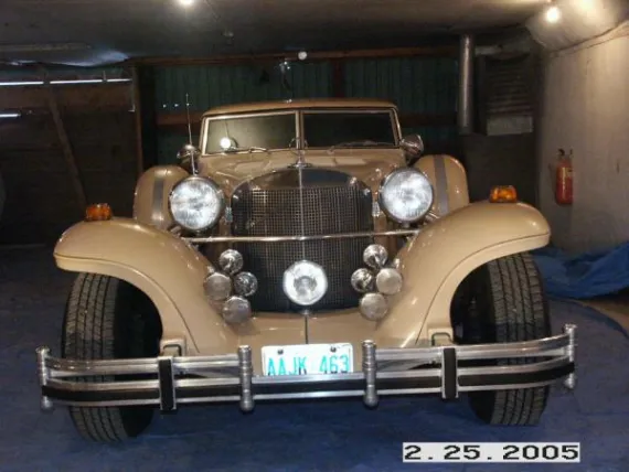 Vehicle Image 2 - 1984 Excalibur Phaeton V