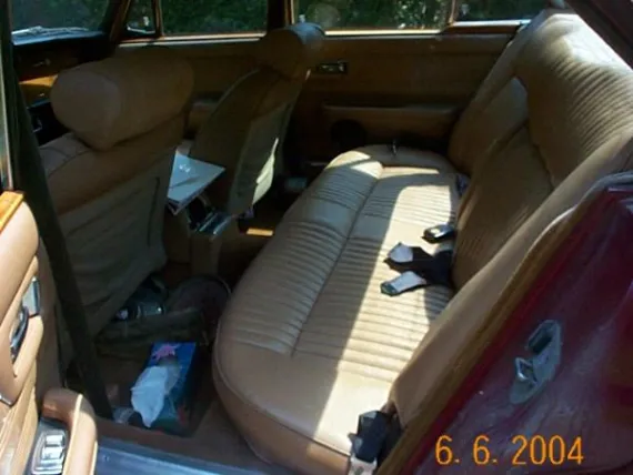 Vehicle Image 2 - 1972 Jaguar XJ6
