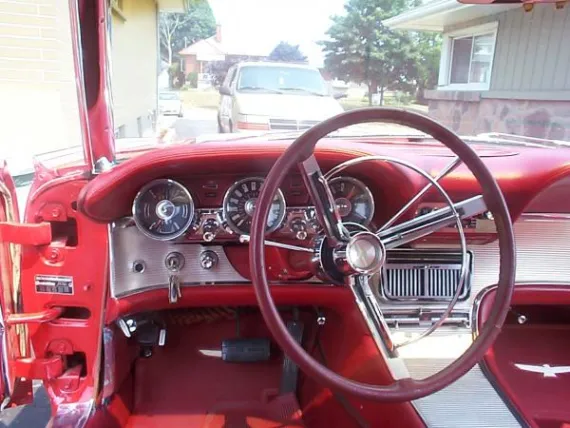 Vehicle Image 20 - 1962 Ford Thunderbird Coupe
