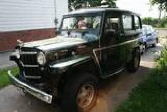 Vehicle Image 4 - 1963 Jeep Willy's Station Wagon