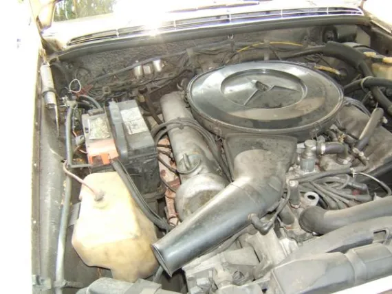 Vehicle Image 3 - 1972 Mercedes-Benz 280SE 4.5
