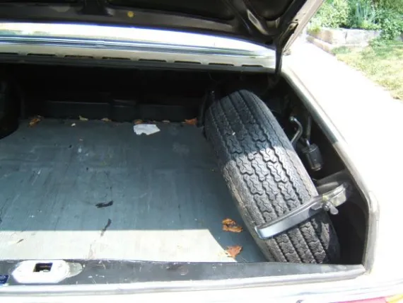 Vehicle Image 6 - 1972 Mercedes-Benz 280SE 4.5