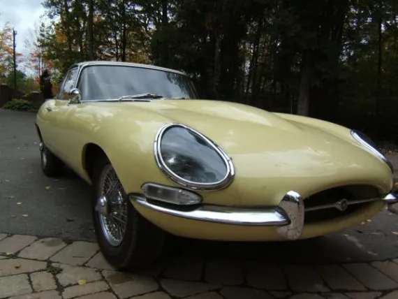 Vehicle Image 12 - 1964 Jaguar XKE Coupe